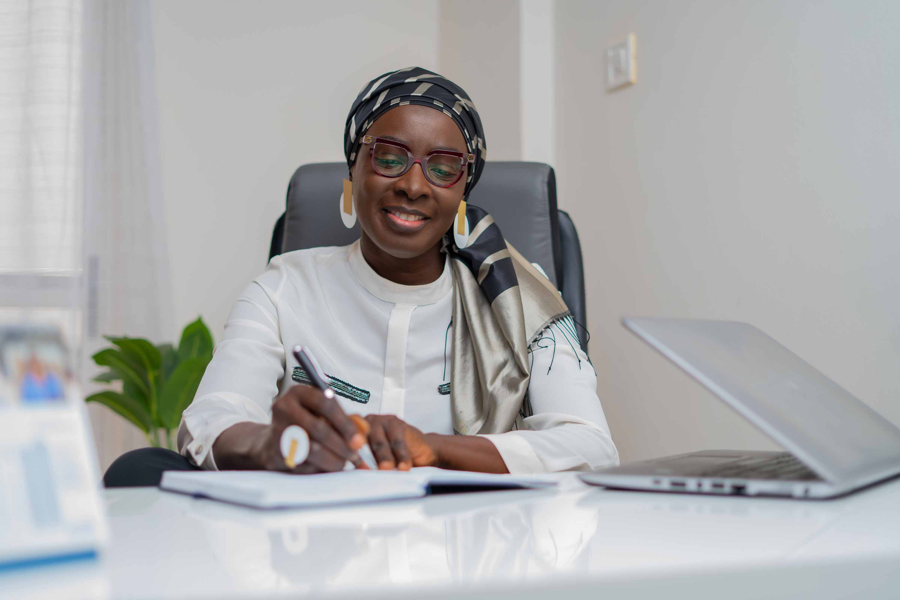 Portrait — photographe professionnel Dakar MAKE FILM